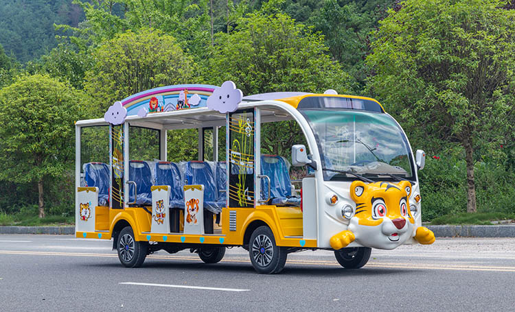 14座卡通電動(dòng)觀光車 14座卡通電動(dòng)觀光車