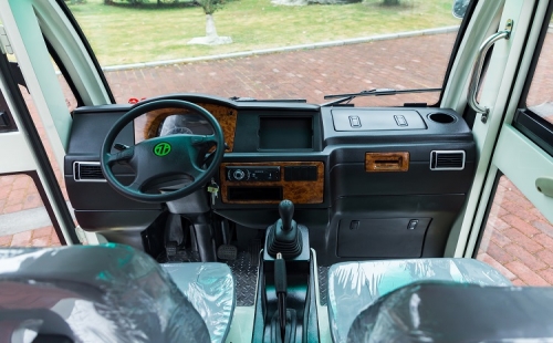 旅游景區(qū)燃油觀光車發(fā)展迅速的原因有哪些？